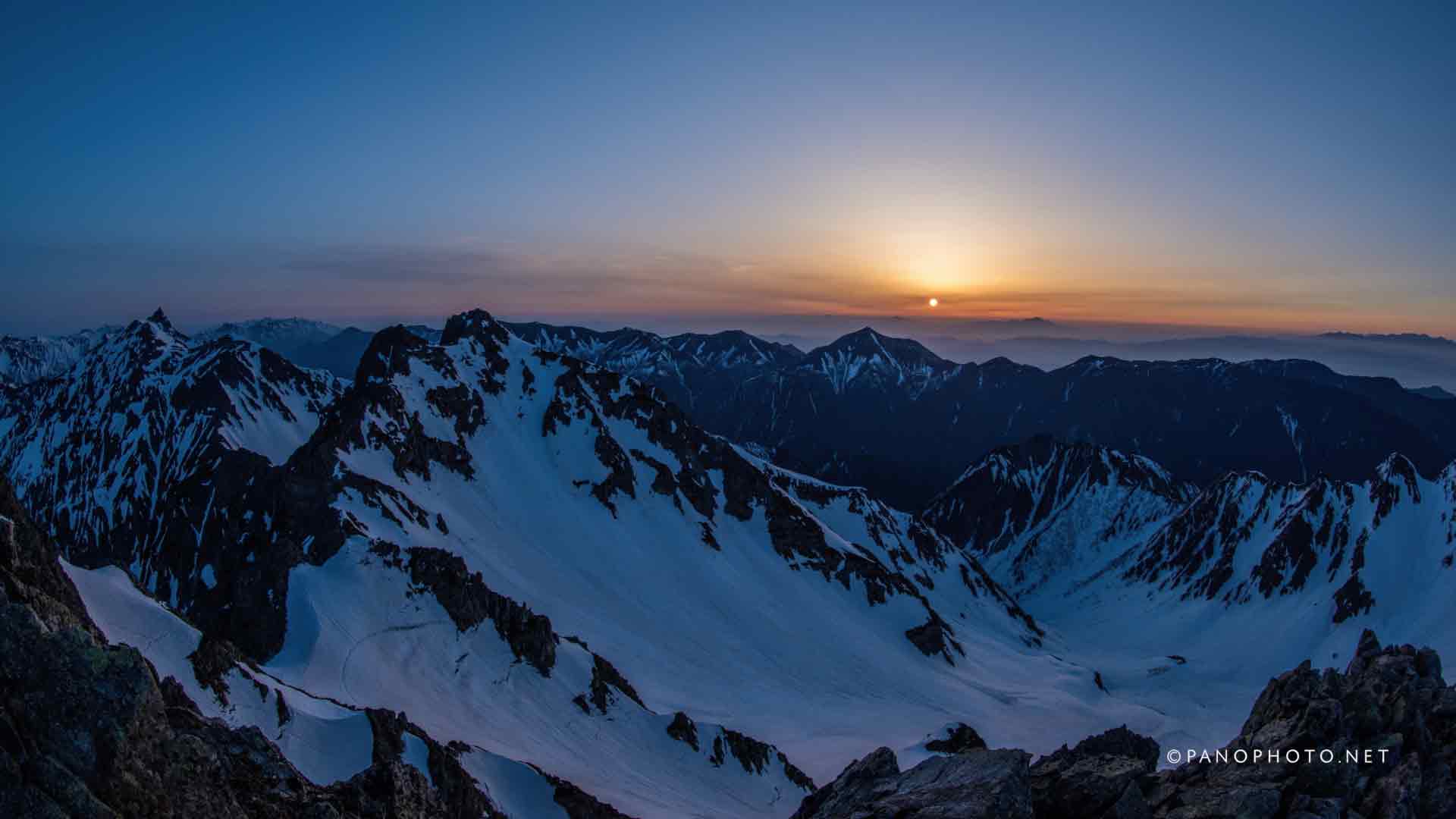 Sunrise view from Karasawadake Peak | Nikon D810 + Nikon AF Fisheye-Nikkor 16mm f/2.8D
